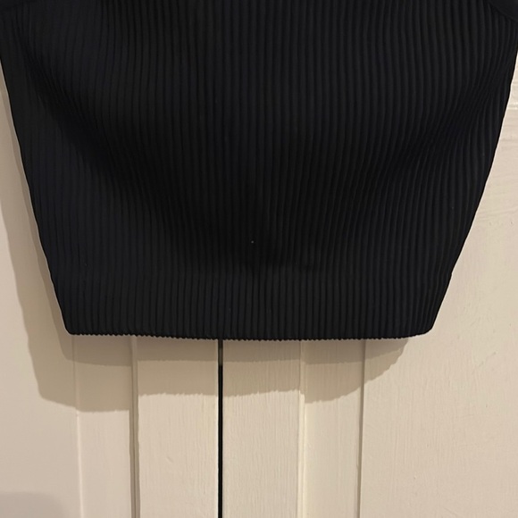 Aerie Black Ribbed V-Neck Top - Picture 8 of 8